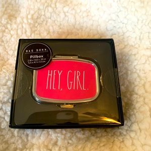COPY - COPY - Rae Dunn pillbox